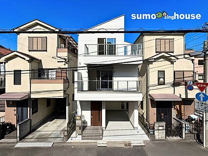 洗練されたデザインと設備を搭載したデザイナーズ住宅