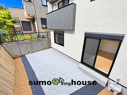庭付き新築デザイナーズ住宅