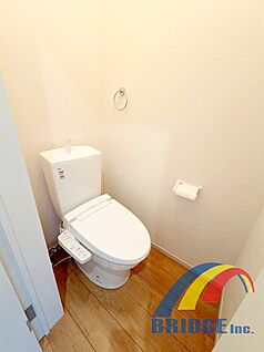 ウォシュレット機能付きトイレ