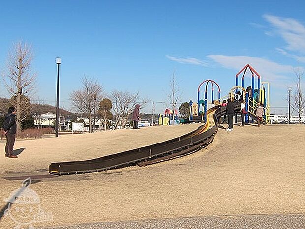 君津中央公園（約450m）