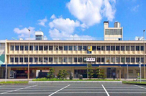 JR内房線「木更津駅」（約1,800m）