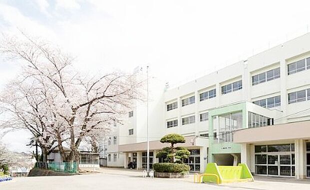 船橋市立高根東小学校（約1,000m）