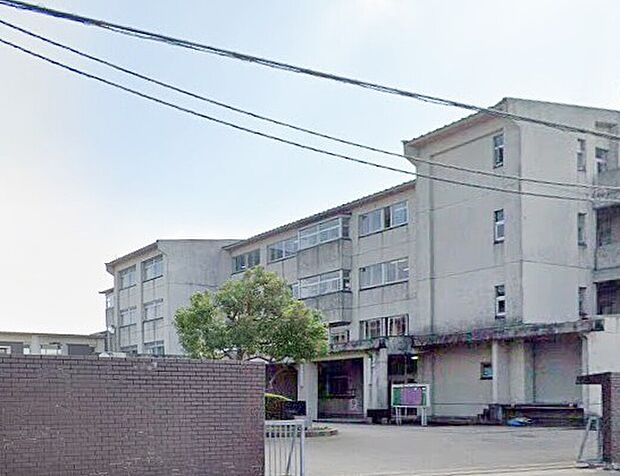 君津市立周西南中学校（約850m）