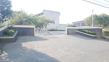 木更津市立八幡台小学校 810ｍ(徒歩11分)