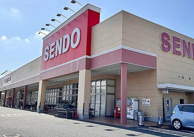 SENDO　木更津店（約1,400m）