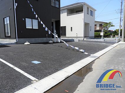駐車スペース　同社同等施工例写真