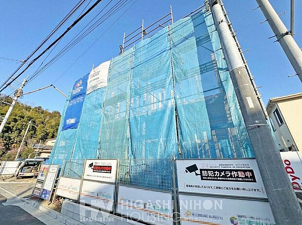 写真や資料だけでは伝わらない、現地ならではの魅力も丁寧にご案内いたします。実際に足を運んで、光や風、周辺環境の心地よさをぜひご体感ください。