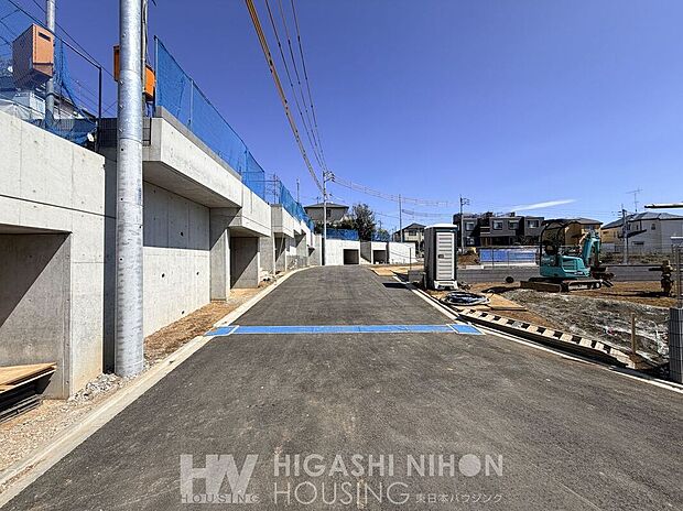 陽当りや通風・仕様設備やお部屋の大きさの比較など...また周辺環境や街並みの様子など、資料には掲載していない情報が現地にはたくさんございます。 是非お気軽にお問い合わせください。