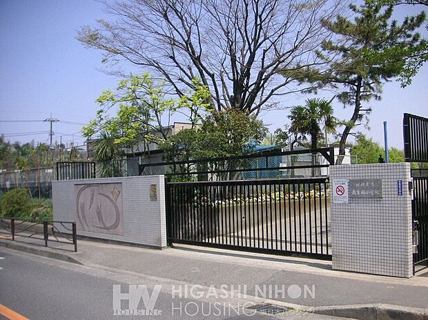 川崎市立南生田小学校(約1,180m)