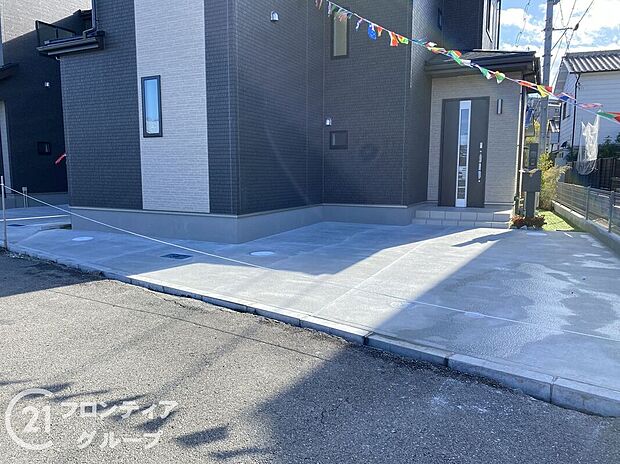 【駐車場】駐車スペース2台分です