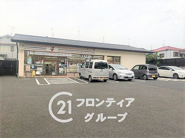 セブンイレブン深草大亀谷店（約480m）