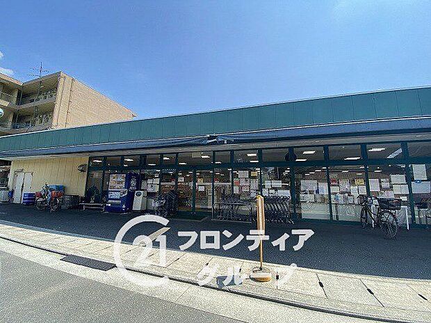 スーパーマルヒ山本店(約630m)