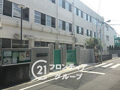 東大阪市立桜橋小学校 140m