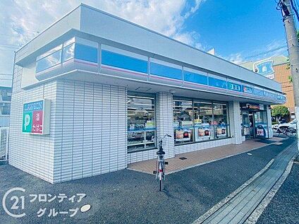 ローソン尼崎武庫之荘六丁目店 90m