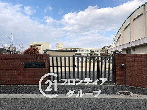 尼崎市立塚口小学校（約560m）