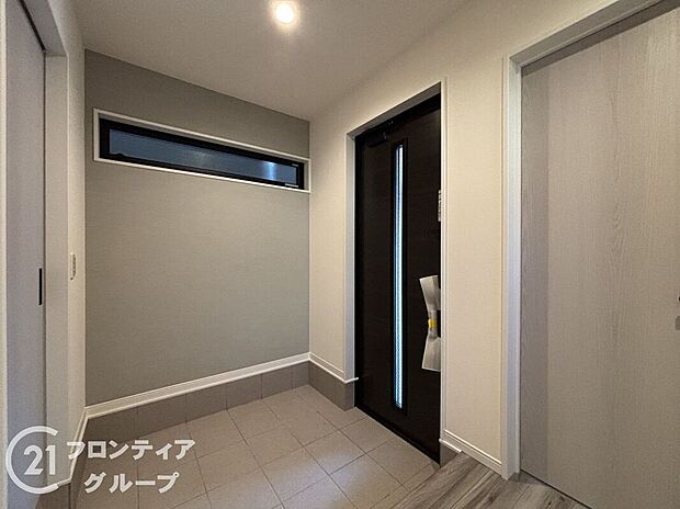 【玄関】多様化する住まいのお悩みを当社へお気軽にご相談下さい