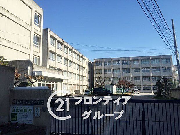 堺市立中百舌鳥中学校(約1,810m)
