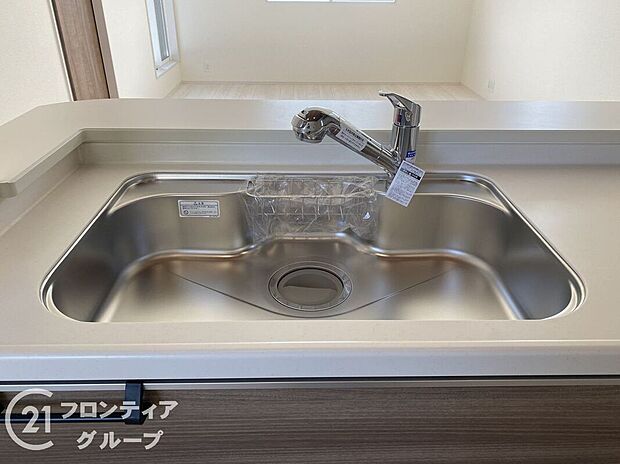 【その他設備】ワイドシンクなので家族が増えても洗い物楽々です
