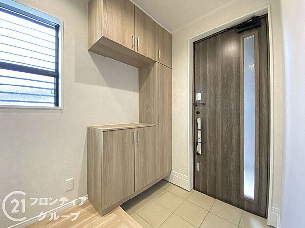 【玄関】お家のご質問はお気軽にご相談下さい。