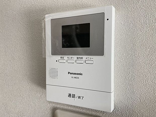 【防犯設備】＼同仕様写真／外の様子がわかるので無対面で荷物を受け取ることもできますね