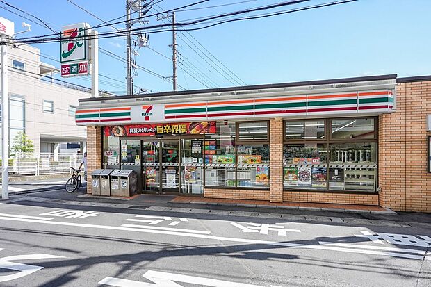 セブン-イレブン 松戸栄町３丁目店（約620m）