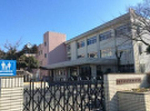 河和田小学校(約1,700m)