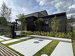 香川県高松市仏生山町字中障子甲1819番8、他