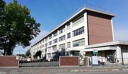 雀宮中央小学校 1200m～1380ｍ(徒歩15分)