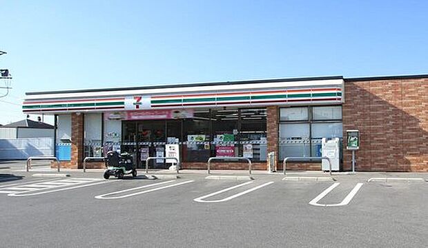 セブンイレブン宇都宮雀宮中店（約280m）