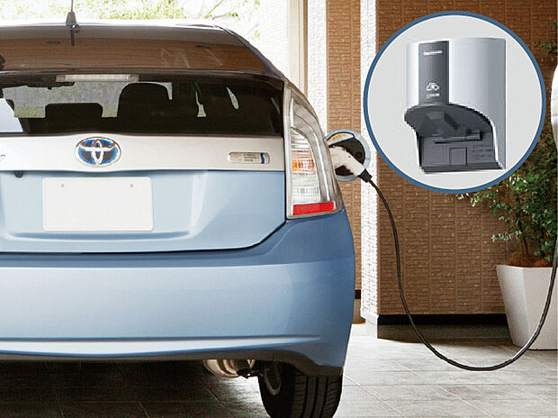 【トヨタホームの特徴／PHEV・BEV充電コンセント】電気自動車・プラグインハイブリッド車の充電コンセントを標準装備。将来の車の買い替えも安心です。