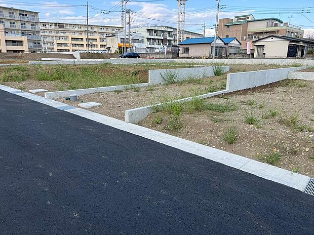 【現地写真】暮らしのイメージ、ご予算などに合わせて、土地と建物をセットでご提案いたします。是非、理想の家づくりをお聞かせください。