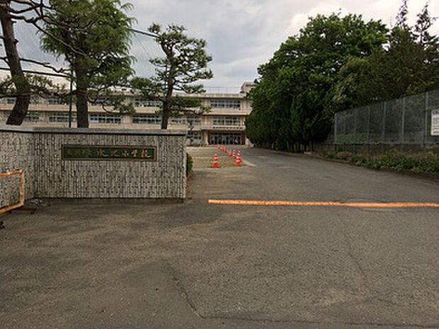 水沢小学校