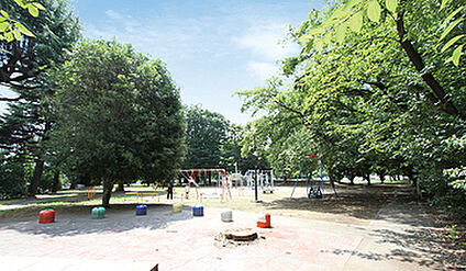 広瀬公園 約160m～290m(徒歩約2～4分)