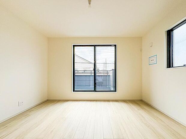 【洋室】充実した生活は伸びやかな居室空間から始まります。快適に・伸びやかに。心の潤いを求める方々へ。
