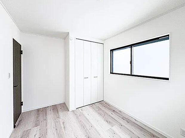 【【寝室】】充実した生活は伸びやかな居室空間から始まります。快適に・伸びやかに。心の潤いを求める方々へ。