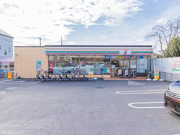 セブンイレブンさいたま大戸3丁目店(約400m)