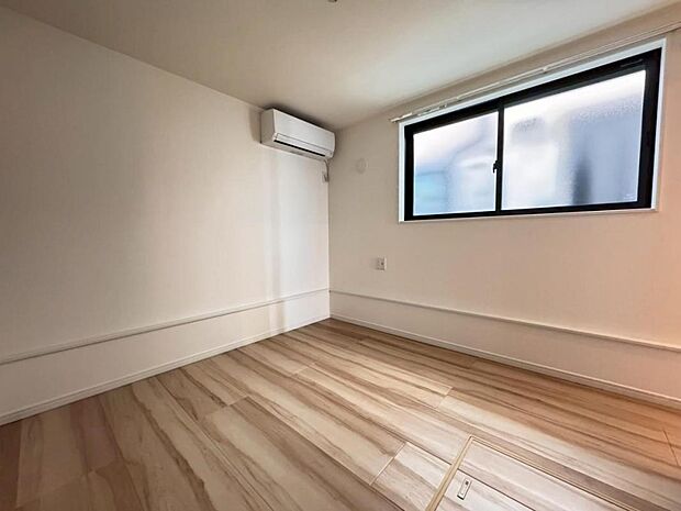 全室ゆとりある設計。お子様が大きくなっても手狭になることなくのびのびと生活頂けます。一人一人の個性溢れるお部屋創りを楽しんで頂けます。