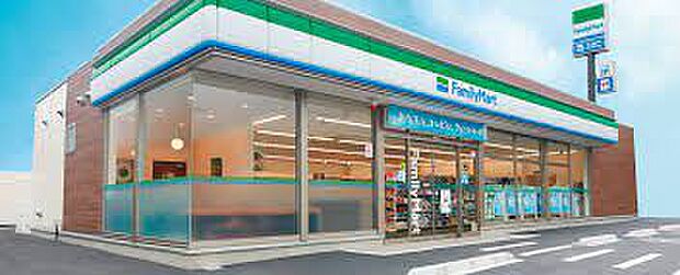 ファミリーマート 新桜台店(約408m)