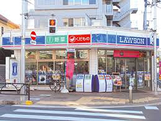ローソン 世田谷駅北店（約288m）