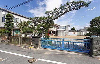 法隆寺幼稚園 450ｍ(徒歩6分)