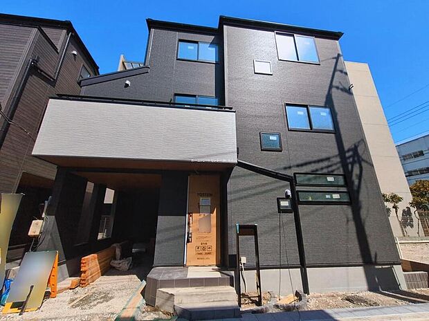 ≪現地ご案内は便利なネット予約も可能です！お気軽にお問い合わせください♪≫
都心へ軽快なアクセス！都営新宿線「一之江」駅まで徒歩10分・東京メトロ東西線「葛西」駅バス9分「葛西工科高校前」停歩7分♪