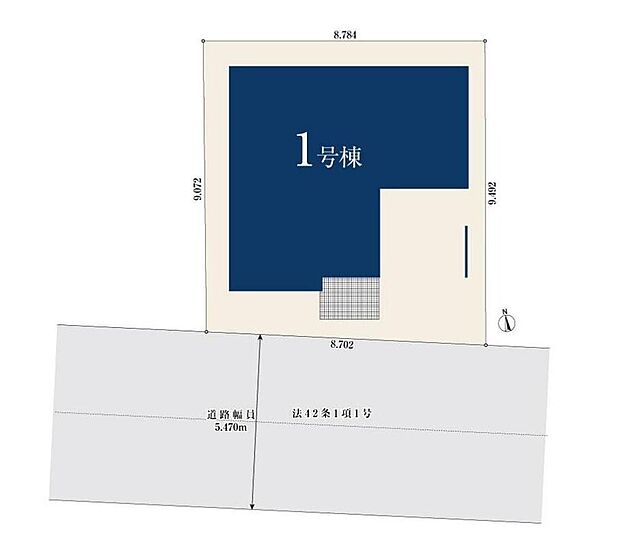 前面道路幅はゆったり約5.5ｍ！お車の駐車も楽々です♪
雨風から車を守る、ビルトインガレージを採用しています♪