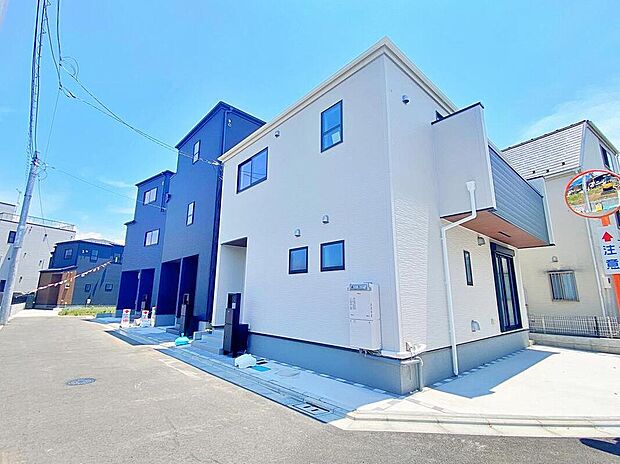 【現地外観写真】現地(2026年6月)撮影:閑静な住宅街は落ち着いた新生活を送るのにぴったりです♪