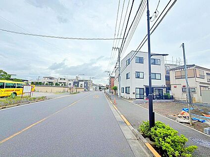 前面道路含む現地写真