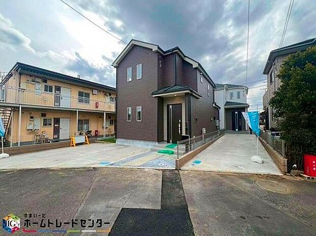 美しい緑と良好な住環境が守られてきたこの街に、新築戸建てが誕生いたしました。穏やかな空気の流れる落ち着いた住環境です。ぜひ、現地へ足をお運びいただき実際の環境・陽当たりをご確認下さいませ♪