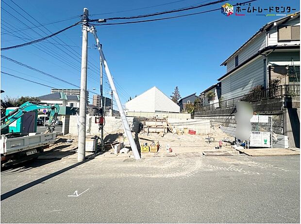 【現地外観写真】◆平日・お仕事帰りなど、いつでもご案内させていただきます！デザイン・目に見える設備面も大切ですが、耐震構造で地震に強い家の為、次代へ繋ぐ強固な住宅です。