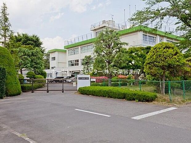 成田市立加良部小学校（約1,541m）