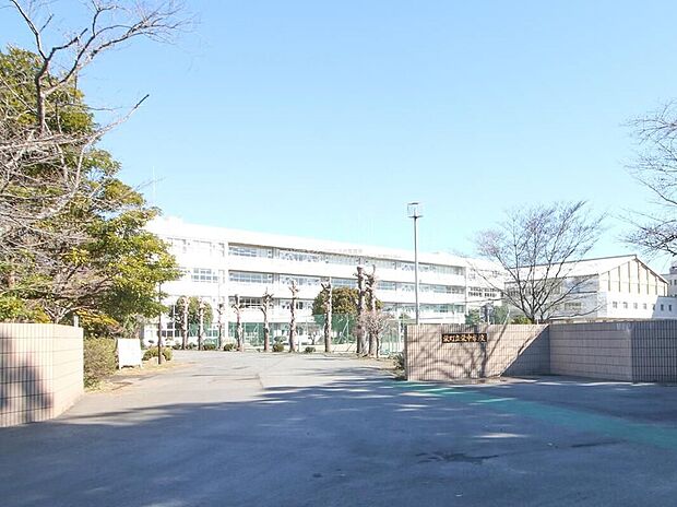 栄中学校（約5,300m）
