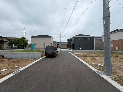 前面道路含む現地写真