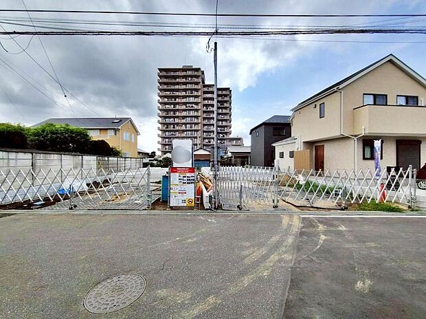 【現地外観写真】京成本線「京成臼井」駅まで徒歩5分♪この街で・この家で暮らしたいと思わせる理由を是非現地でお確かめ下さい。